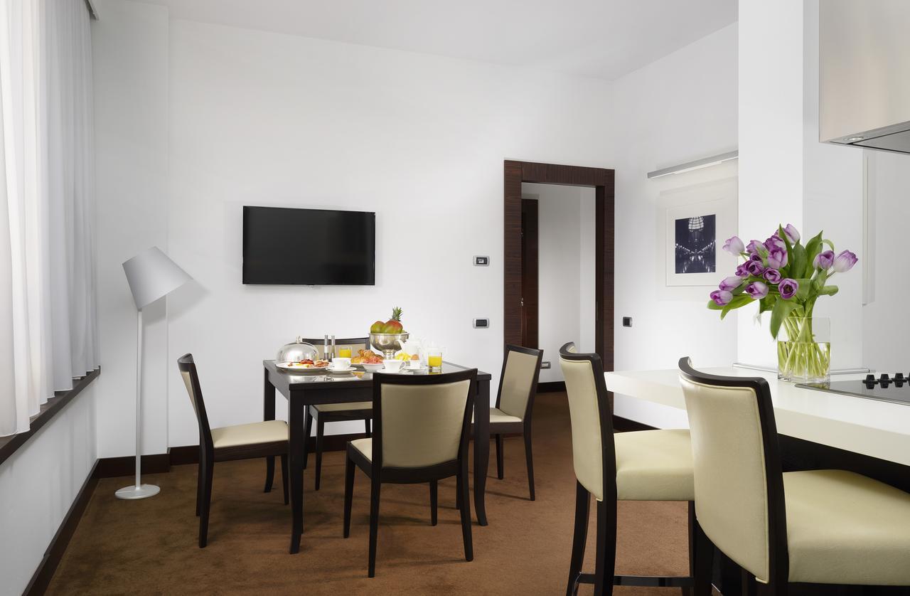 Milano Castello Luxury Apartment Milão Exterior foto